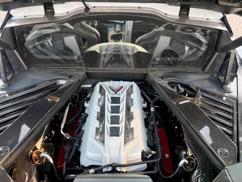 Used 2021 Chevrolet Corvette Stingray Preferred Cpe w/ Z51 Performance Package image 21