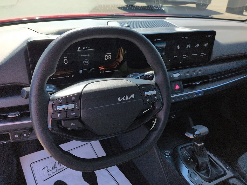 Used 2025 Kia K4 FWD image 9