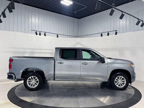 Used 2026 Chevrolet Silverado 1500 RST AWD/4WD image 10