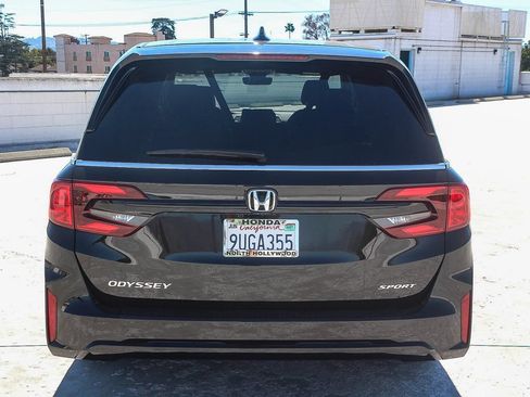 Certified 2025 Honda Odyssey Sport-L image 5