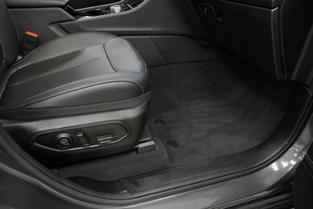 Used 2023 Jeep Grand Cherokee 4WD 4xe image 45