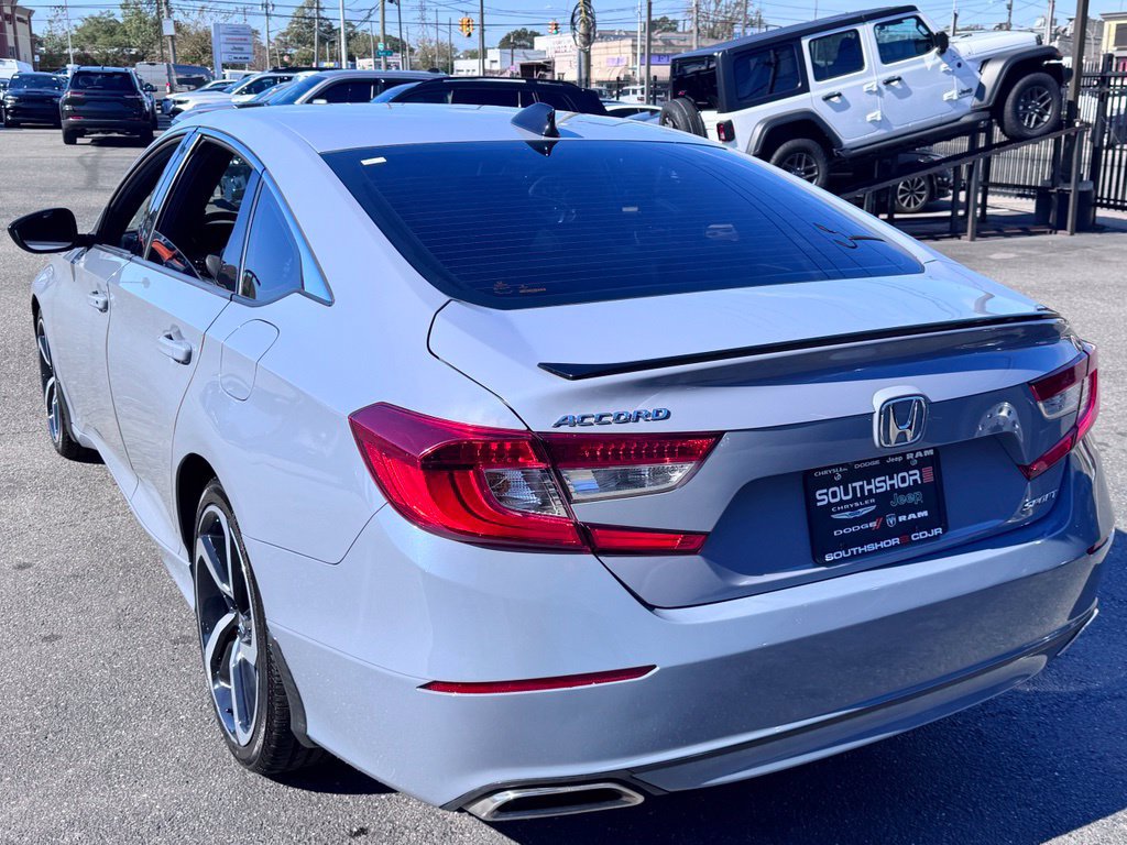 Used 2022 Honda Accord Sport image 5