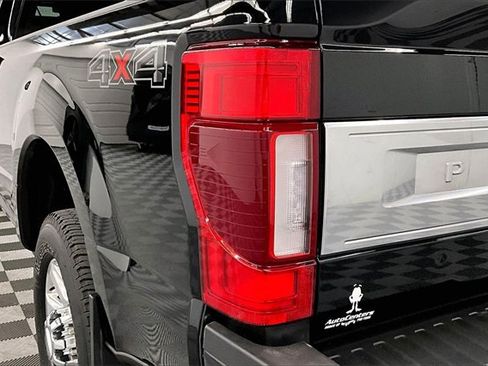Used 2022 Ford F250 Platinum image 34