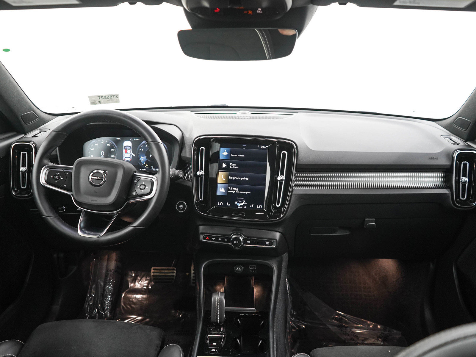 Used 2022 Volvo XC40 T5 R-Design AWD/4WD image 13