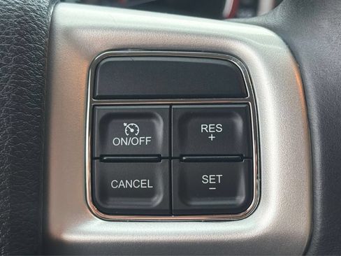 Used 2016 Dodge Journey SE w/ Flexible Seating Group FWD image 29