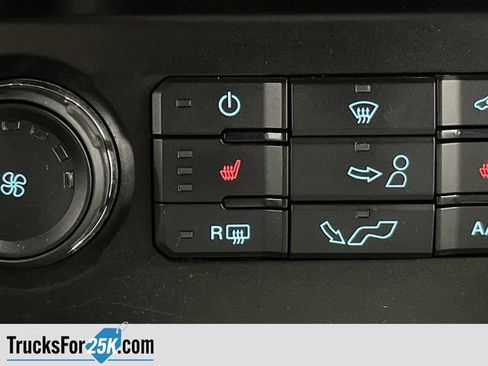 Used 2015 Ford F150 XLT w/ Equipment Group 302A Luxury image 7