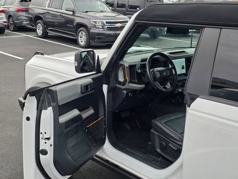Used 2023 Ford Bronco Badlands AWD/4WD image 44