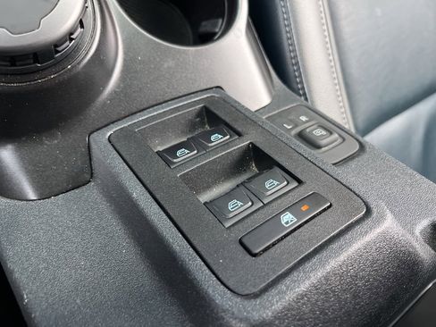 Used 2021 Ford Bronco Outer Banks image 39