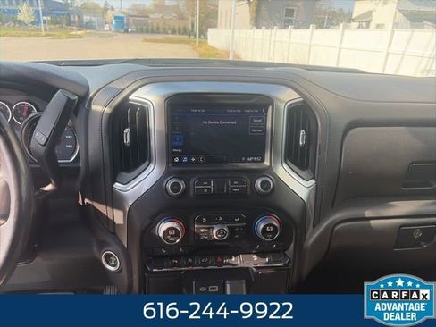 Used 2022 Chevrolet Silverado 1500 RST AWD/4WD image 4