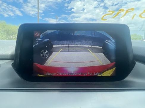 Used 2017 MAZDA MAZDA6 Touring FWD image 14