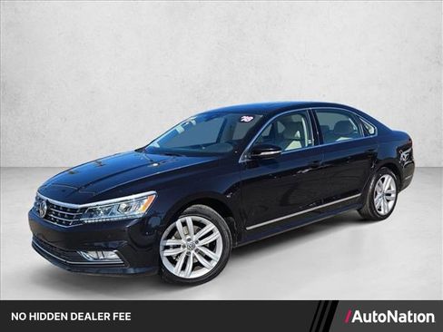 Used 2018 Volkswagen Passat 2.0T SEL Premium FWD image 1