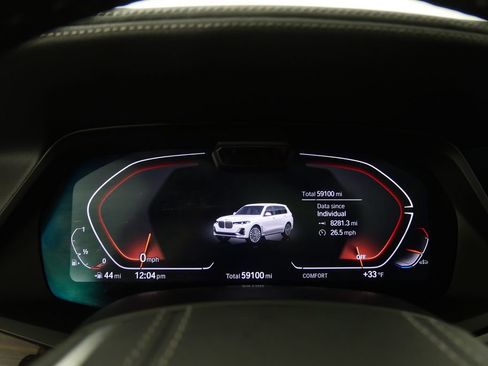 Used 2021 BMW X7 xDrive40i w/ Executive Package image 23