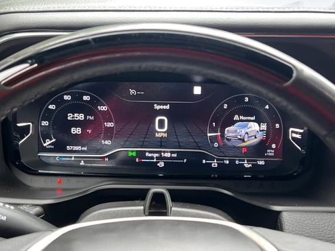 Certified 2023 GMC Yukon XL Denali w/ Denali Reserve Package AWD/4WD image 17