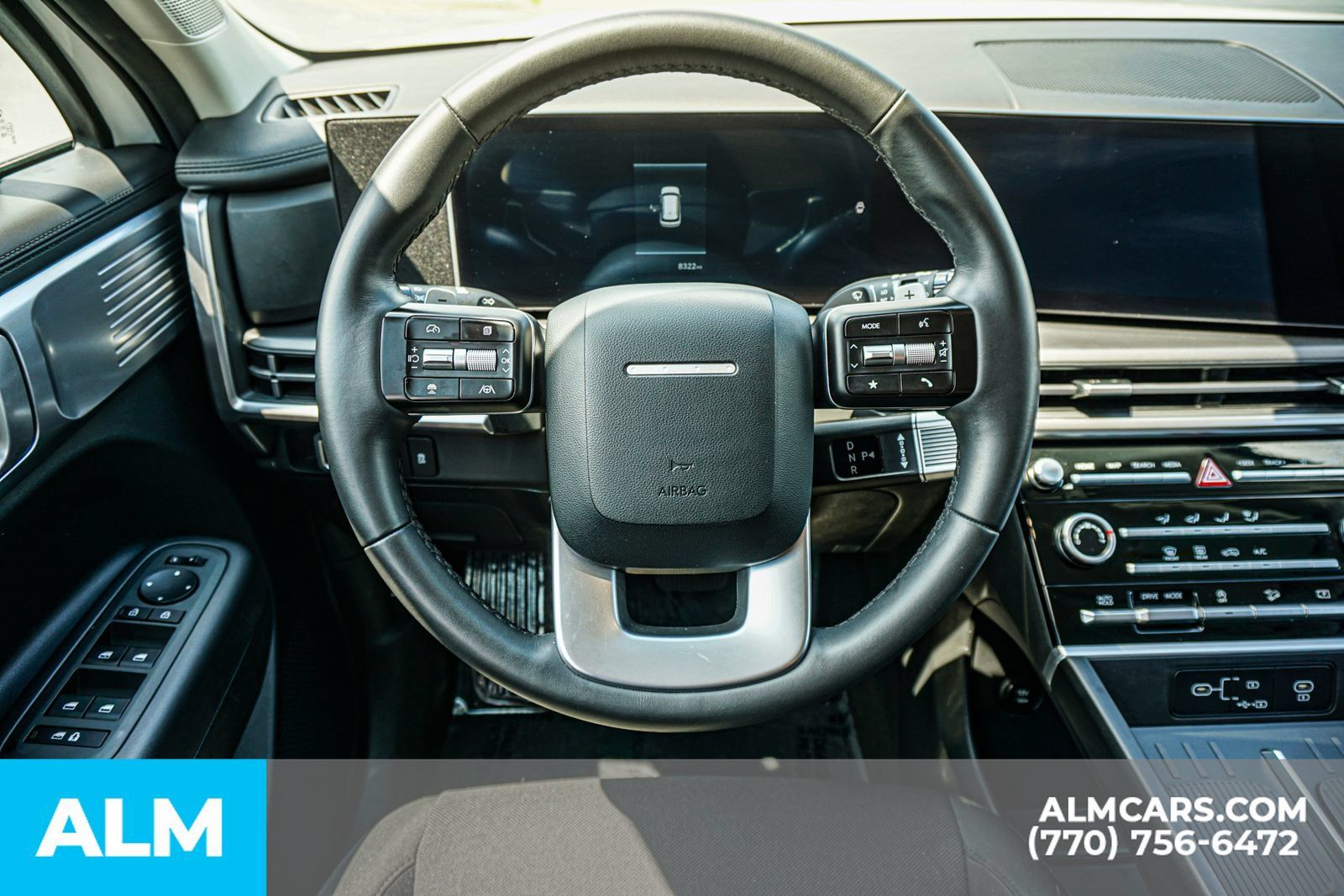 Used 2025 Hyundai Santa Fe SE FWD image 19