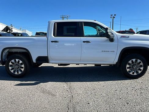 New 2026 Chevrolet Silverado 2500 Custom w/ Custom Value Package image 4