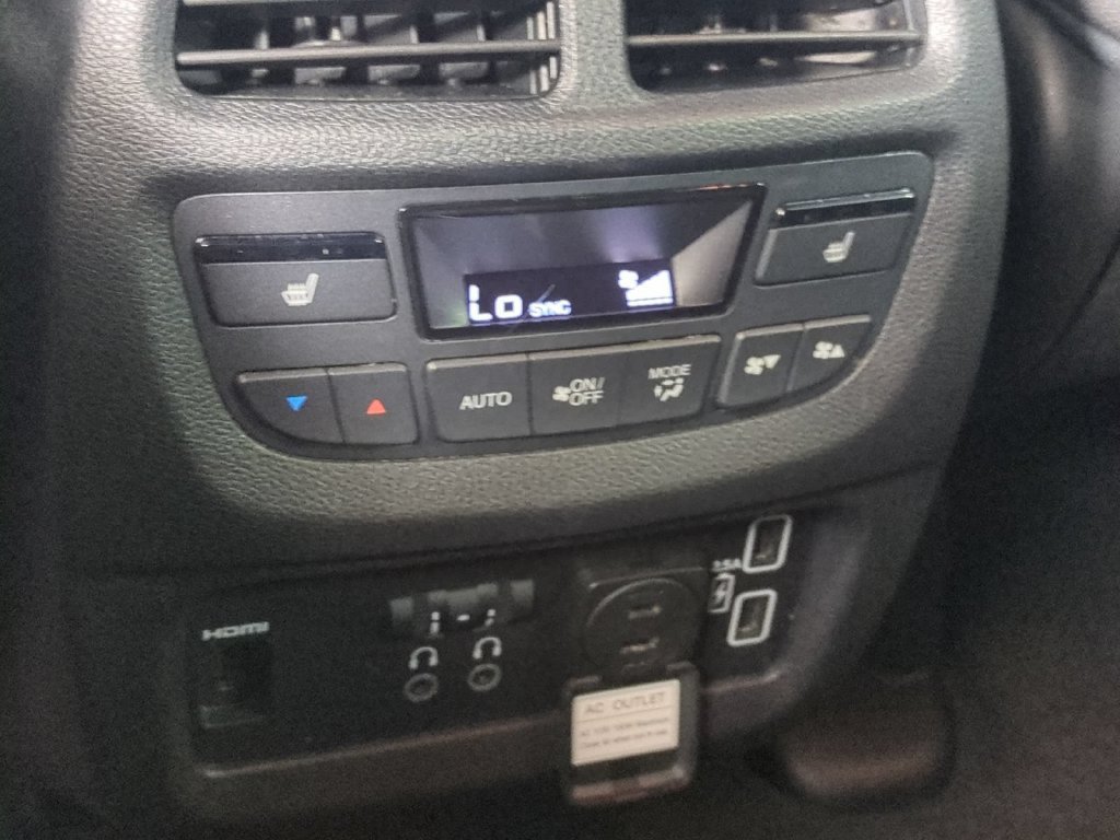 Used 2021 Honda Pilot Black Edition image 18