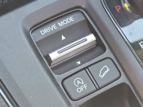 Used 2023 Honda CR-V EX-L image 7