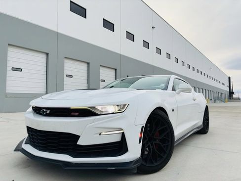 Used 2022 Chevrolet Camaro SS image 1