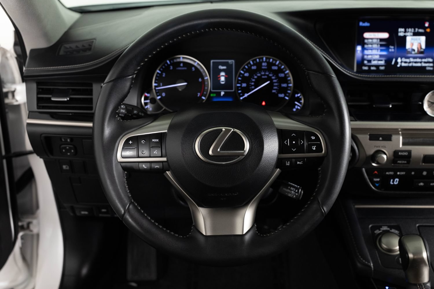 Used 2017 Lexus ES 350 w/ Accessory Package FWD image 29