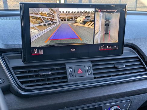 Used 2023 Audi Q5 2.0T Premium Plus w/ Premium Plus Package image 12