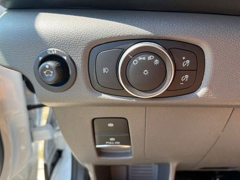 New 2025 Ford Transit 150 Low Roof image 21