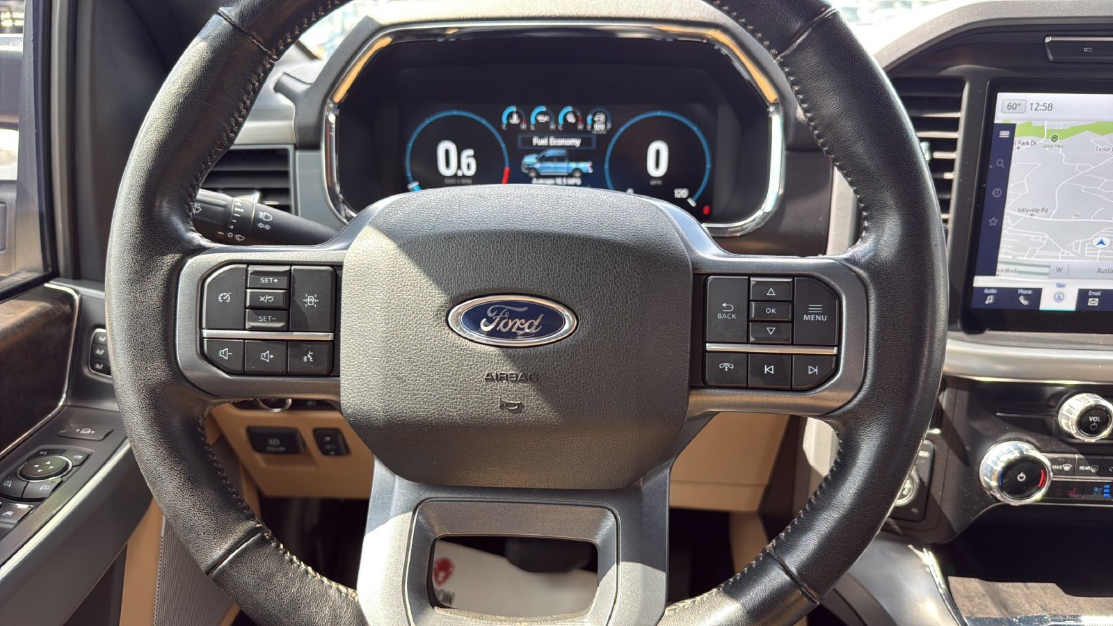 Used 2023 Ford F150 Lariat w/ Max Trailer Tow Package AWD/4WD image 16