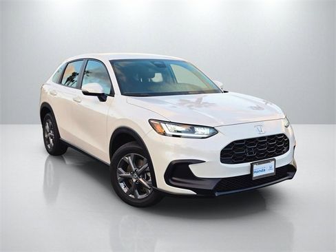 New 2026 Honda HR-V LX image 1