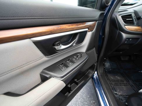 Used 2019 Honda CR-V EX image 7