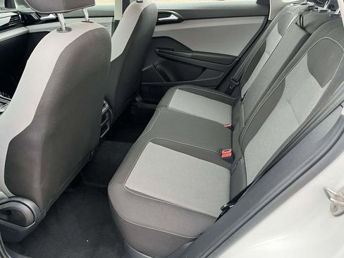 Used 2023 Volkswagen Taos S image 12