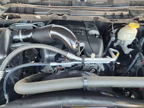 Used 2018 RAM 1500 Big Horn image 34