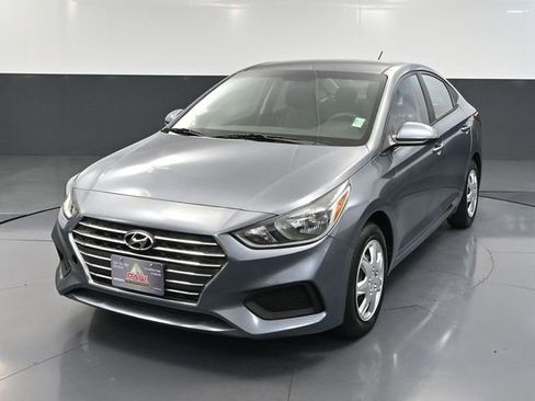 Used 2019 Hyundai Accent SE image 10