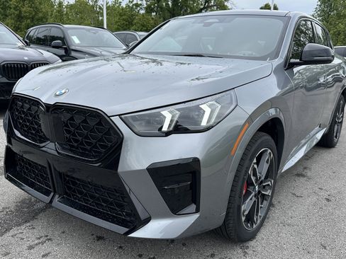 New 2026 BMW X2 xDrive28i w/ Technology Package AWD/4WD image 5