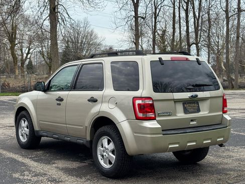 Used 2012 Ford Escape XLT image 5