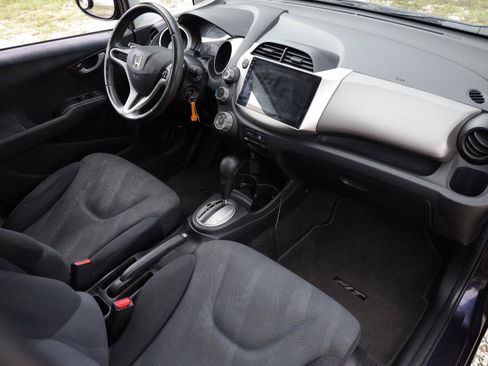 Used 2010 Honda Fit Sport image 18