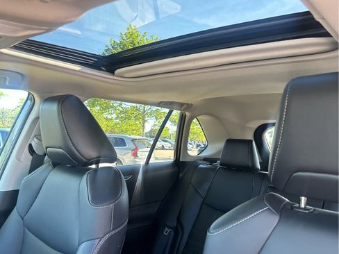 Used 2022 Toyota RAV4 XLE Premium AWD/4WD image 24
