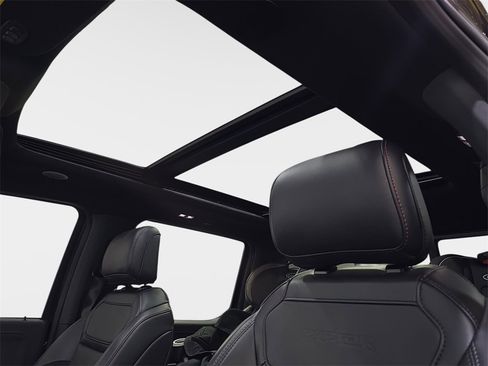 Used 2024 Ford F150 Raptor image 29