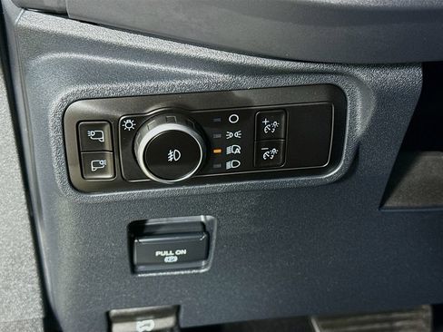 Used 2025 Ford Bronco Badlands AWD/4WD image 12