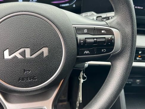 Certified 2024 Kia Sportage LX image 24