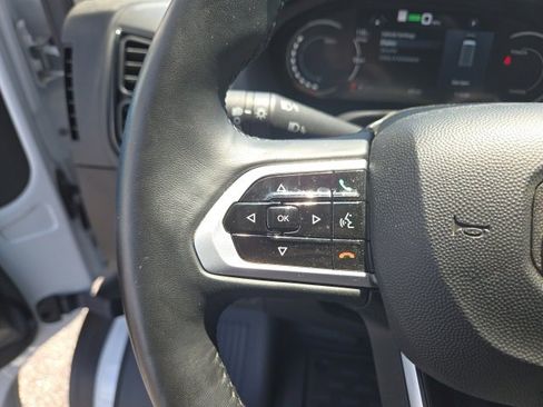 Used 2024 RAM ProMaster 3500 w/ Delivery Van Package image 39