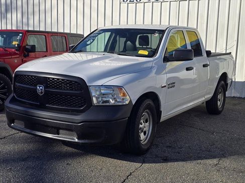 Used 2018 RAM 1500 Tradesman image 2