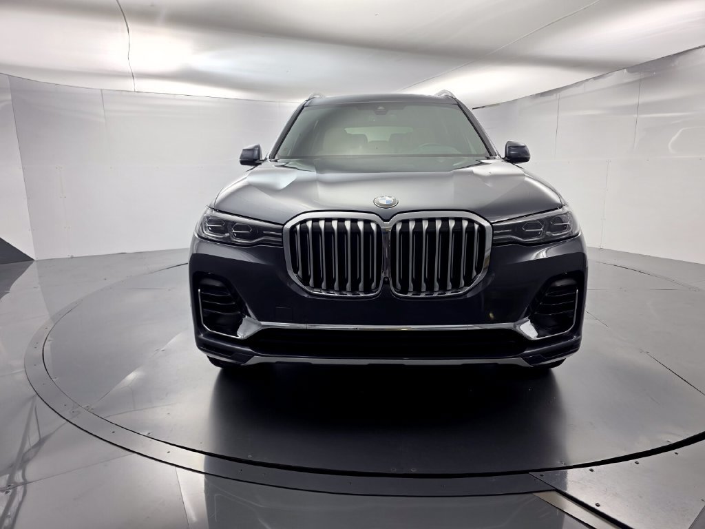 Used 2021 BMW X7 xDrive40i w/ Premium Package 2 AWD/4WD image 2