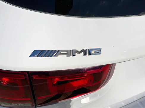 Used 2023 Mercedes-Benz GLB 35 AMG 4MATIC image 10