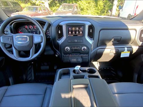 New 2024 GMC Sierra 1500 Pro w/ X31 Off-Road Package image 5
