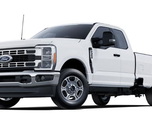New 2025 Ford F350 XLT image 16