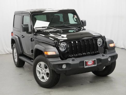 Certified 2022 Jeep Wrangler Sport S image 9