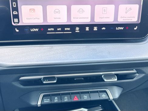 New 2026 Audi Q3 quattro 2.0T AWD/4WD image 34