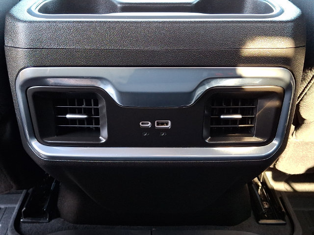 Used 2025 GMC Sierra 1500 Elevation w/ Preferred Package AWD/4WD image 11