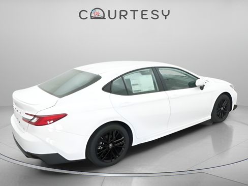 Certified 2026 Toyota Camry SE FWD image 12