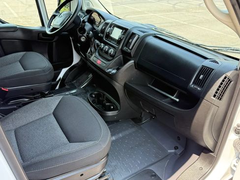 Used 2021 RAM ProMaster 2500 FWD image 14