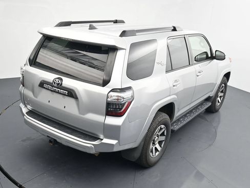 Used 2021 Toyota 4Runner TRD Off-Road AWD/4WD image 15